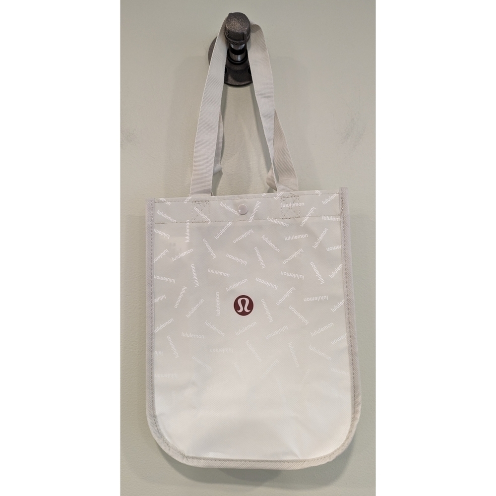 Lululemon Reusable White Tote Bag With Snap Top